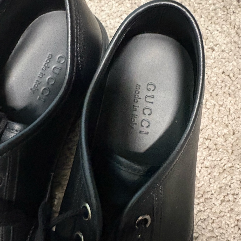 Brand New without tag - Gucci Men's Black Leather Sneakers. Perfect condition. - Picture 4 of 7